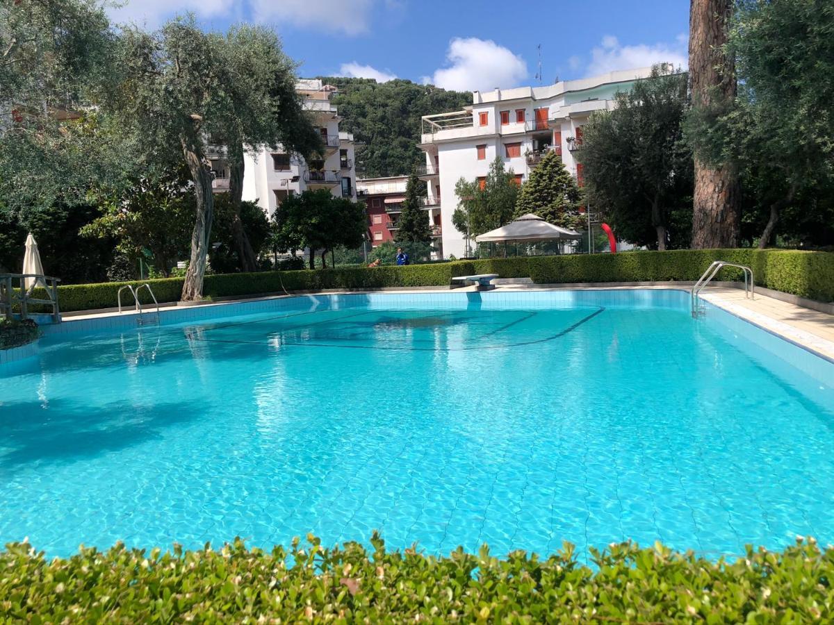 Casa Mami - Luxury Apartment And Pool - Sorrent Exterior foto